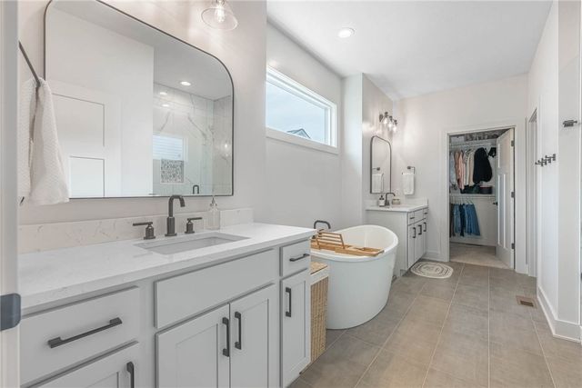 9921 Rothschild Court, Clearcreek Twp, OH 45458