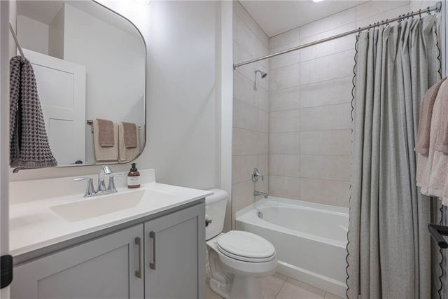 9921 Rothschild Court, Clearcreek Twp, OH 45458