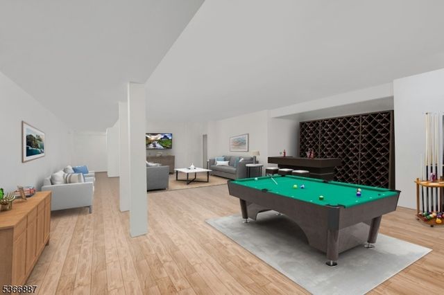 520 Clinton Ave, Wyckoff Twp., NJ 07481