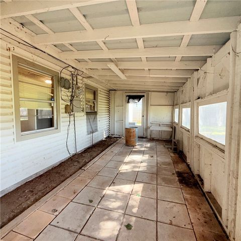 10925 Mayfield Dr, Corpus Christi, TX 78410