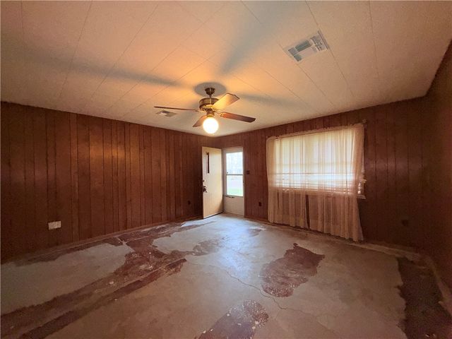 10925 Mayfield Dr, Corpus Christi, TX 78410