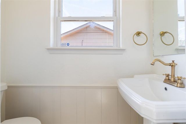 3412 Hillside Drive, Del City, OK 73115