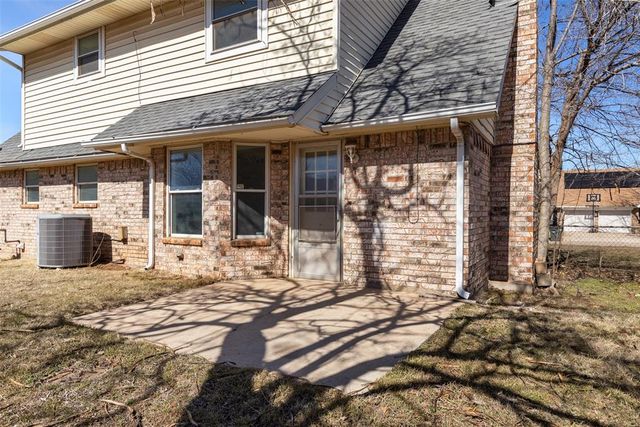 3412 Hillside Drive, Del City, OK 73115