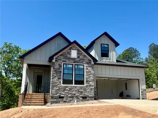 131 Shale Drive, Central, SC 29630