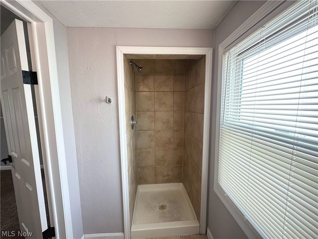 5341 Hollywood Avenue, Maple Heights, OH 44137