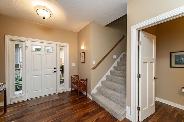 700 Panorama Circle NW, Rochester, MN 55901