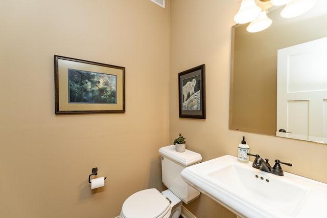 700 Panorama Circle NW, Rochester, MN 55901