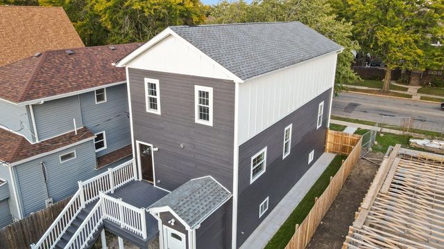 1610 S Fifth Avenue, Maywood, IL 60153