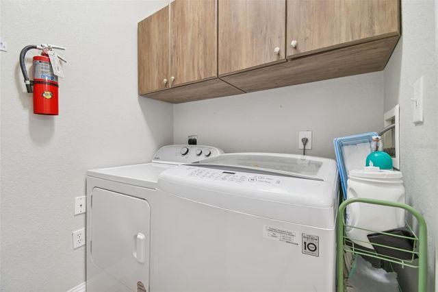 10209 COURTNEY PALMS BOULEVARD 101, Tampa, FL 33619