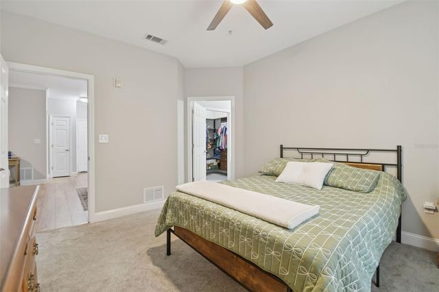 10209 COURTNEY PALMS BOULEVARD 101, Tampa, FL 33619