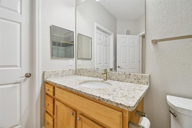 10209 COURTNEY PALMS BOULEVARD 101, Tampa, FL 33619