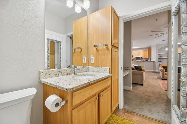 10209 COURTNEY PALMS BOULEVARD 101, Tampa, FL 33619