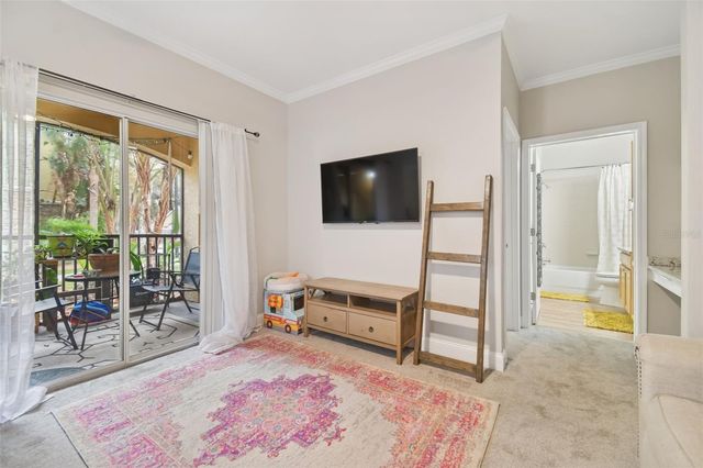 10209 COURTNEY PALMS BOULEVARD 101, Tampa, FL 33619