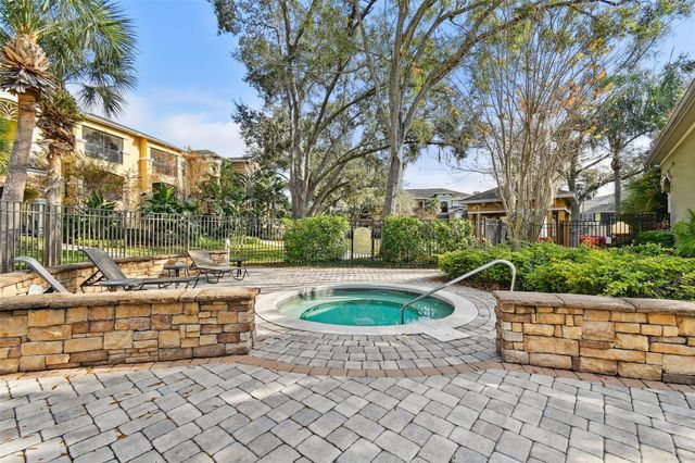 10209 COURTNEY PALMS BOULEVARD 101, Tampa, FL 33619