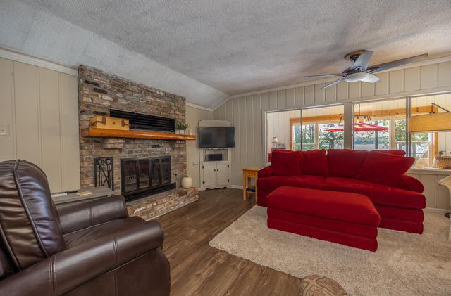 4983 Mae Bill Drive NE, Longville, MN 56655