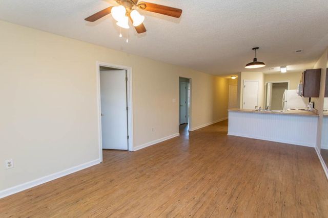 3681 Clay Pond Village Ln Apt 2, Myrtle Beach, SC 29579