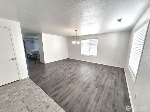 500 E Linden Avenue, Moses Lake, WA 98837