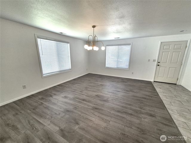 500 E Linden Avenue, Moses Lake, WA 98837