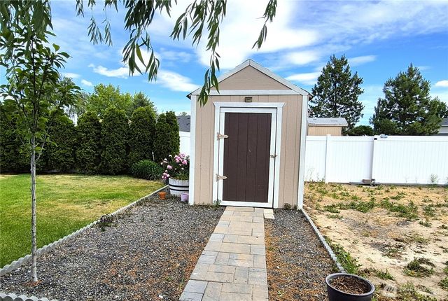 500 E Linden Avenue, Moses Lake, WA 98837