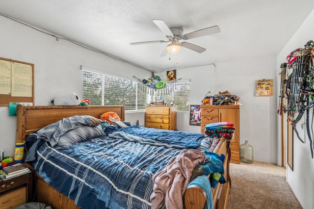 535 Applegate Street, Jacksonville, OR 97530