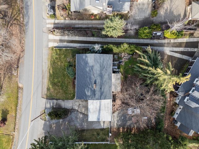 535 Applegate Street, Jacksonville, OR 97530