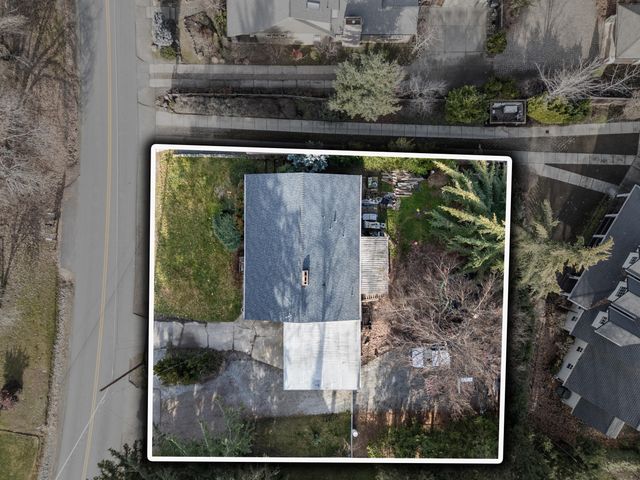 535 Applegate Street, Jacksonville, OR 97530