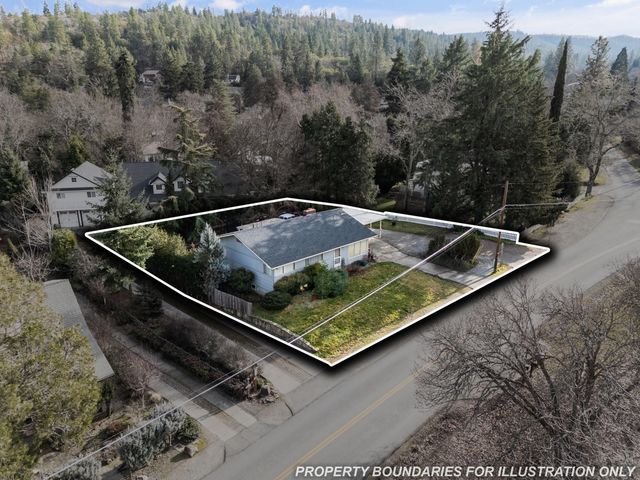 535 Applegate Street, Jacksonville, OR 97530