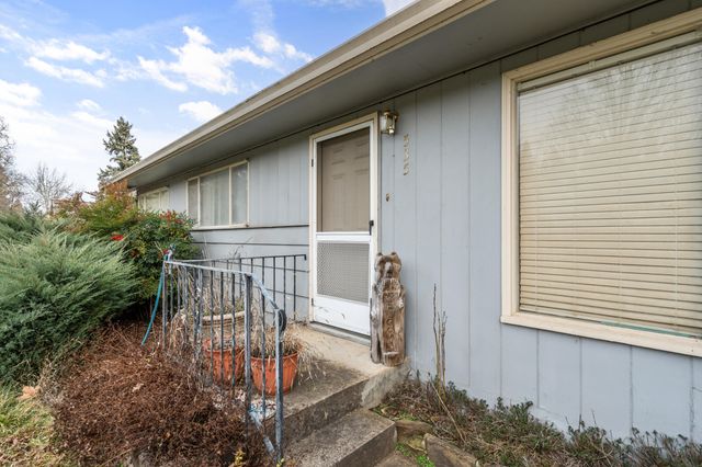 535 Applegate Street, Jacksonville, OR 97530