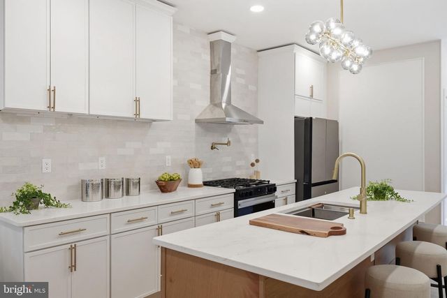 437 S 50TH ST, Philadelphia, PA 19143