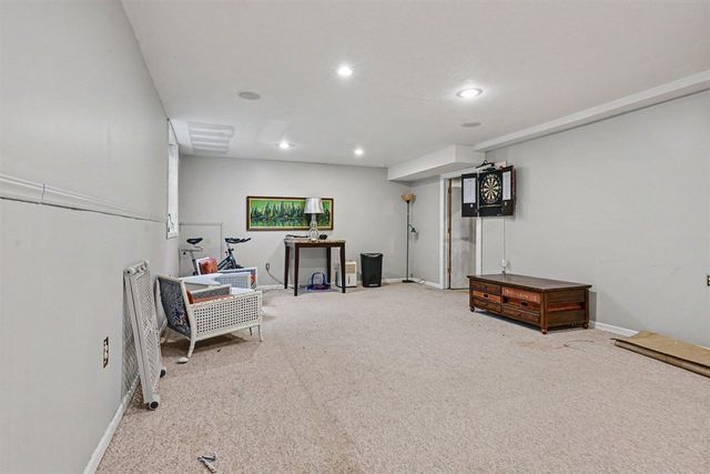 4914 Pepper Bush Lane, Kalamazoo, MI 49004