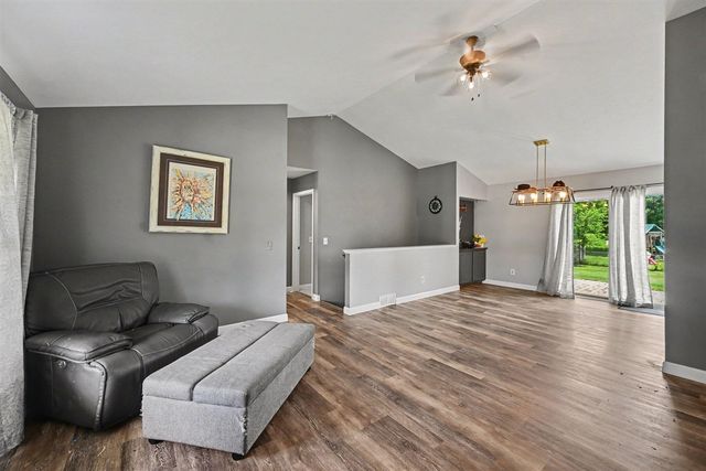 4914 Pepper Bush Lane, Kalamazoo, MI 49004