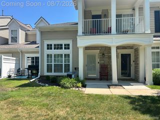25588 Sun Sail Court, Harrison Charter Township, MI 48045