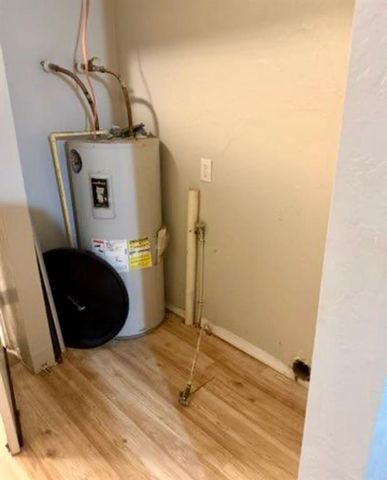 4322 NW Hoover Avenue, Lawton, OK 73505