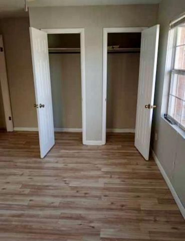 4322 NW Hoover Avenue, Lawton, OK 73505