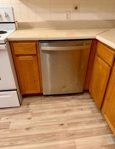 4322 NW Hoover Avenue, Lawton, OK 73505