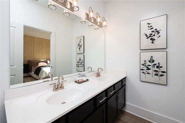 1611 Worley Way NW, Atlanta, GA 30318