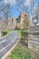 4215 Harding Pike Apt 1003, Nashville, TN 37205