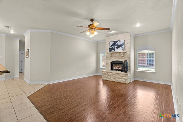 402 Prospector Trail, Harker Heights, TX 76548