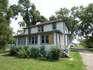 2529 Somerlayton Road, Benton Harbor, MI 49022