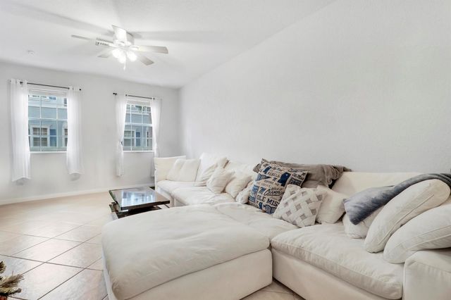 107 Pond Apple Lane 102, Jupiter, FL 33458