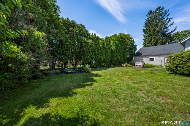 44 Sea View Avenue, East Lyme, CT 06357