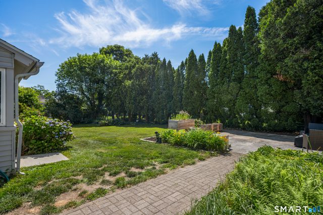 44 Sea View Avenue, East Lyme, CT 06357