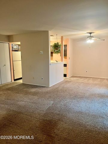 226 Perth Hill Court, Aberdeen, NJ 07747