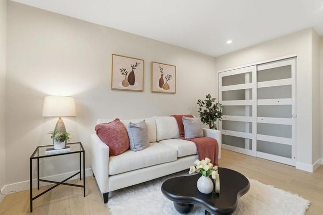 3109 Maddux Drive, Palo Alto, CA 94303