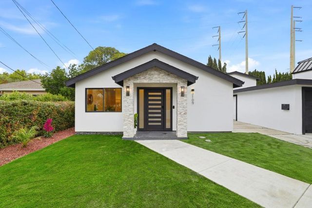 3109 Maddux Drive, Palo Alto, CA 94303