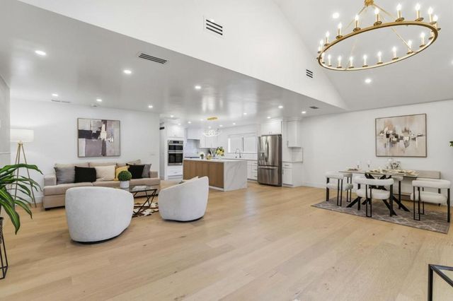 3109 Maddux Drive, Palo Alto, CA 94303