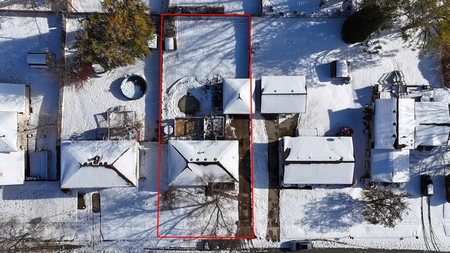 736 Cottonwood Drive, Dyer, IN 46311