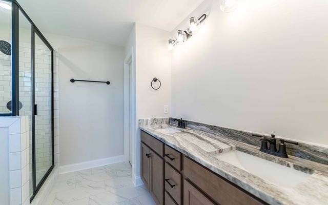 884 Joe Miller Drive, Hendersonville, TN 37075