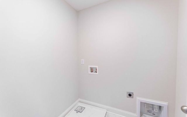 884 Joe Miller Drive, Hendersonville, TN 37075