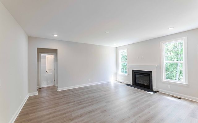 884 Joe Miller Drive, Hendersonville, TN 37075